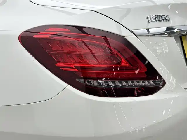 Mercedes-Benz C-Class 2020 — фото 19
