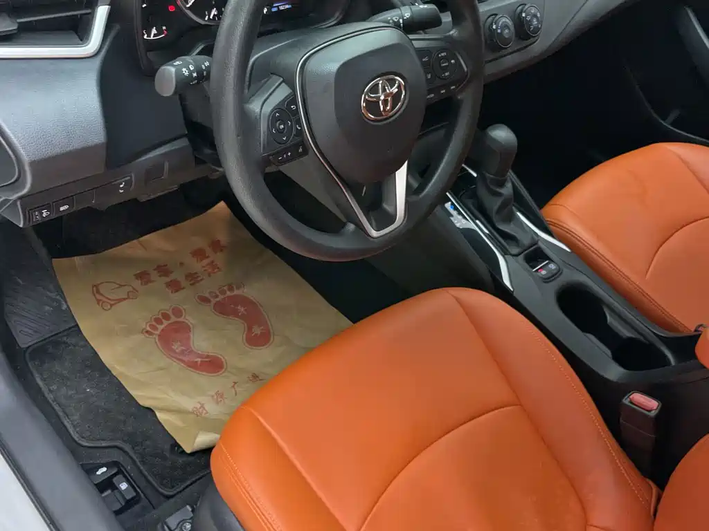 Toyota Corolla 2023 — фото 14