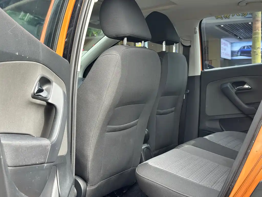 Volkswagen Polo 2016