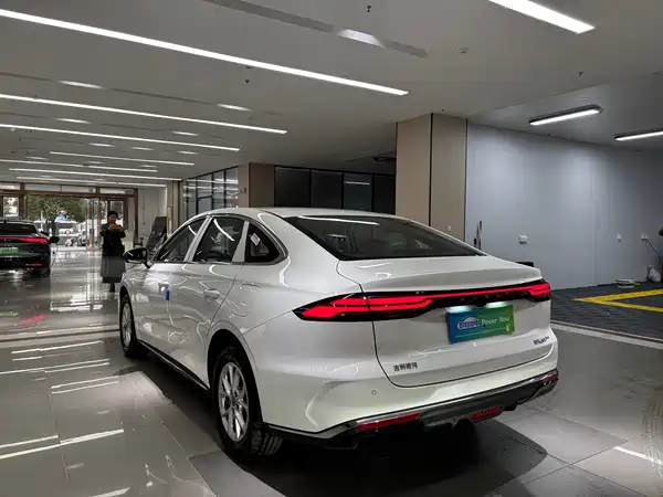 Geely Galaxy Star 6 2026