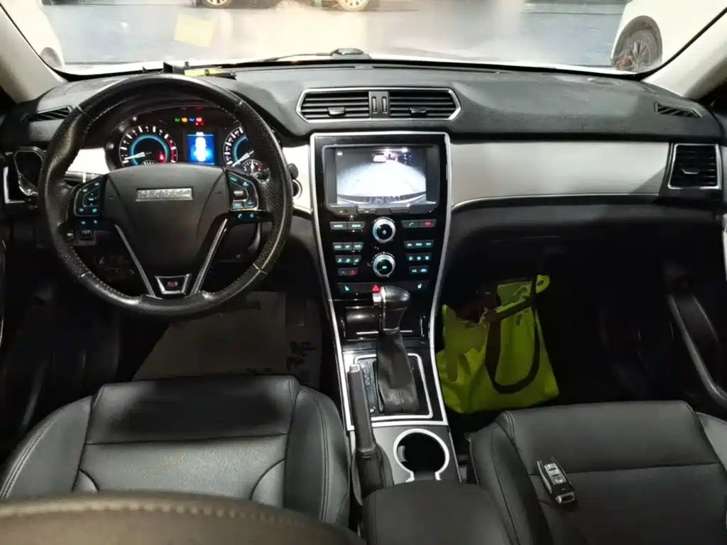 Haval H2 2016 — фото 10