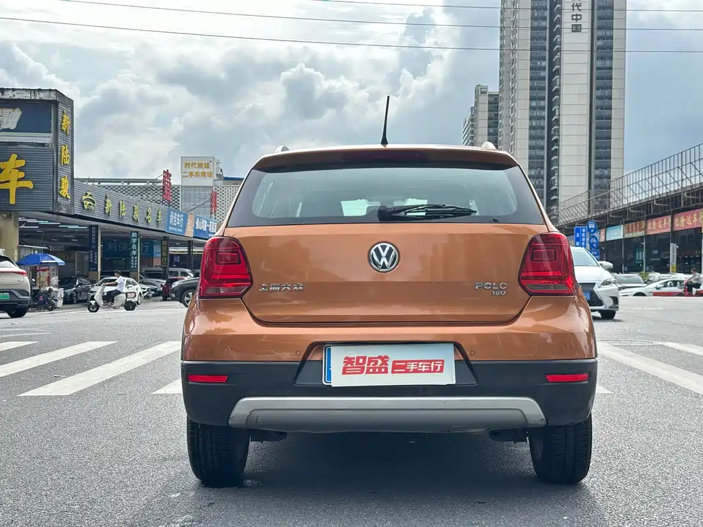 Volkswagen Polo 2016