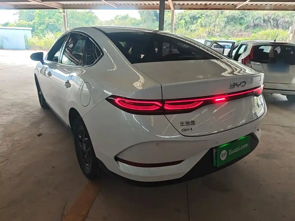 BYD Qin PLUS 2025 — фото 20