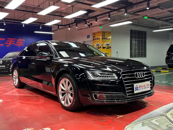 Audi A8 2014