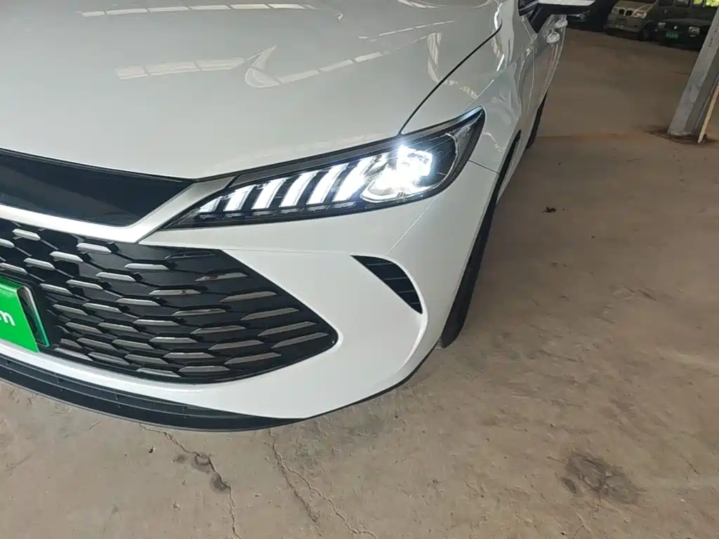 BYD Qin PLUS 2025 — фото 15