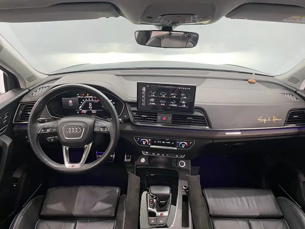 Audi Q5L 2022 — фото 15