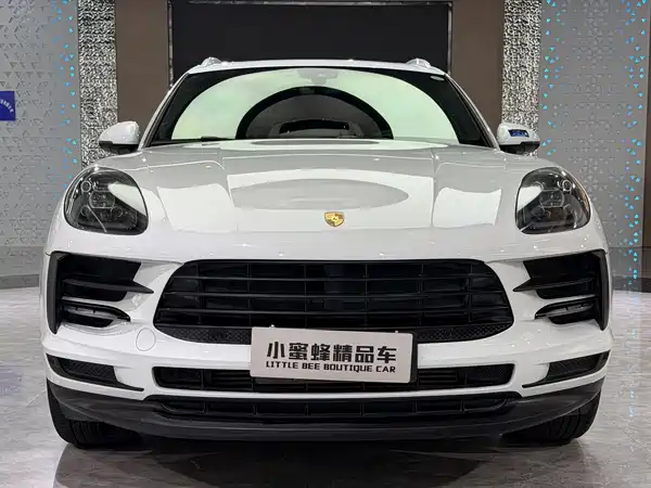Porsche Macan 2020