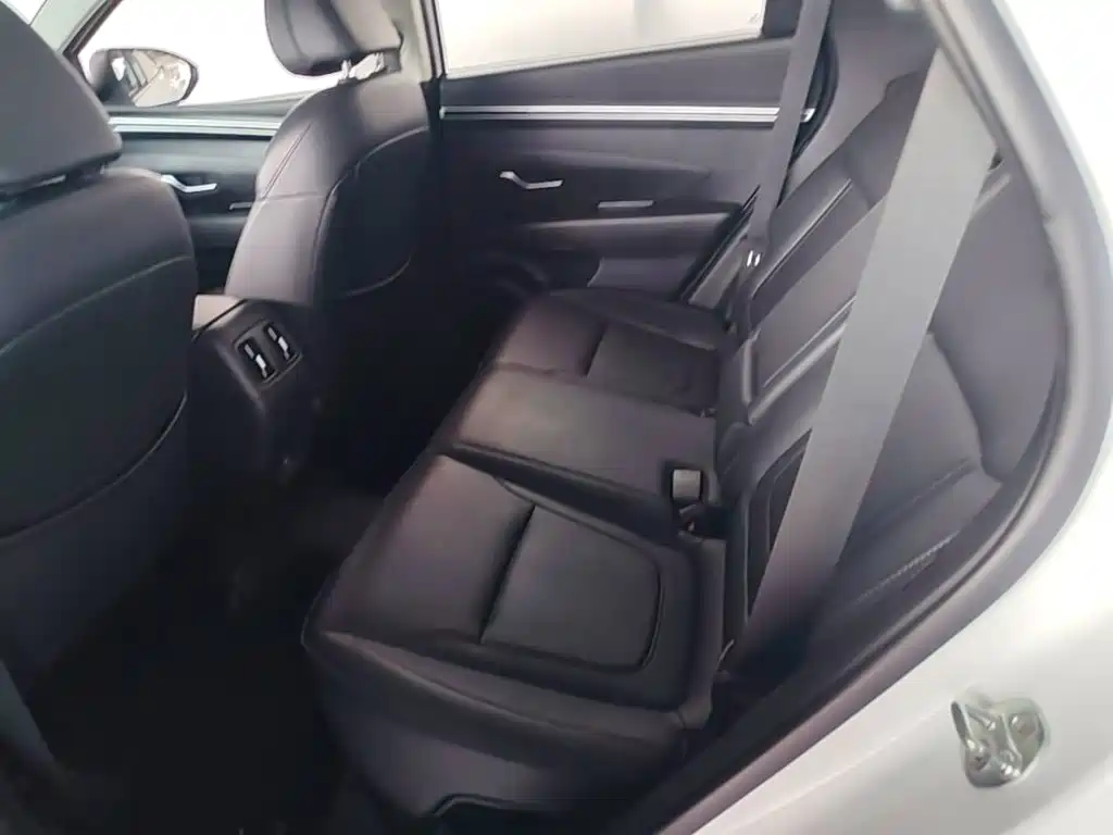 Hyundai Tucson 2022 — фото 17