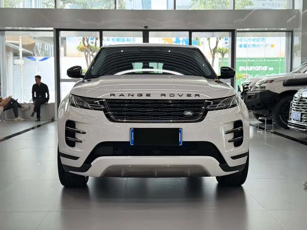 Land Rover Evoque 2025 — фото 3