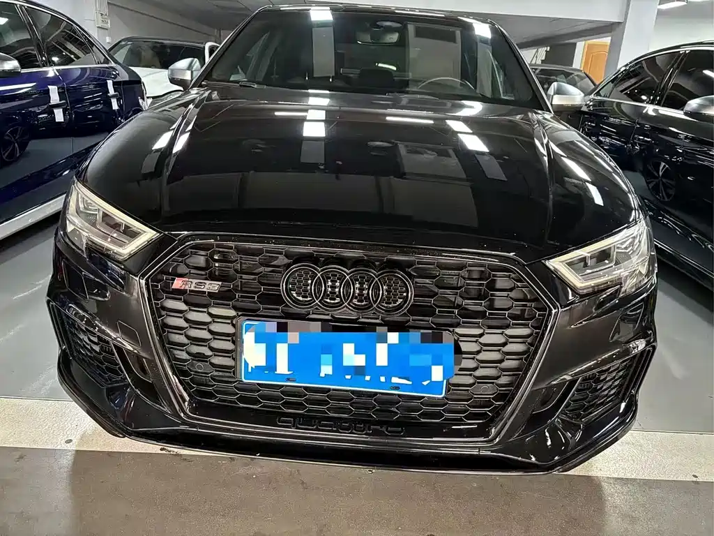 Audi RS 3 2018 — фото 2