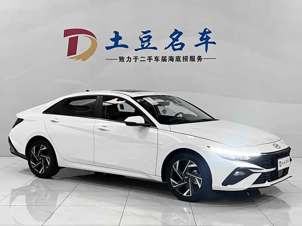 Hyundai Elantra 2026