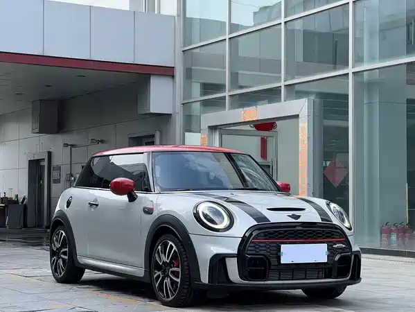 MINI JCW 2021