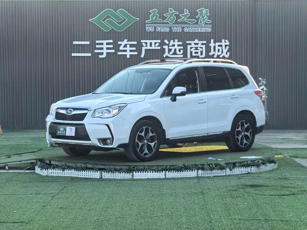 Subaru Forester 2013 — фото 1