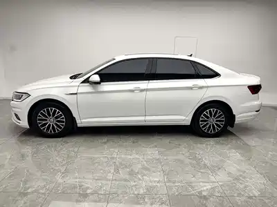 Volkswagen Sagitar 2021