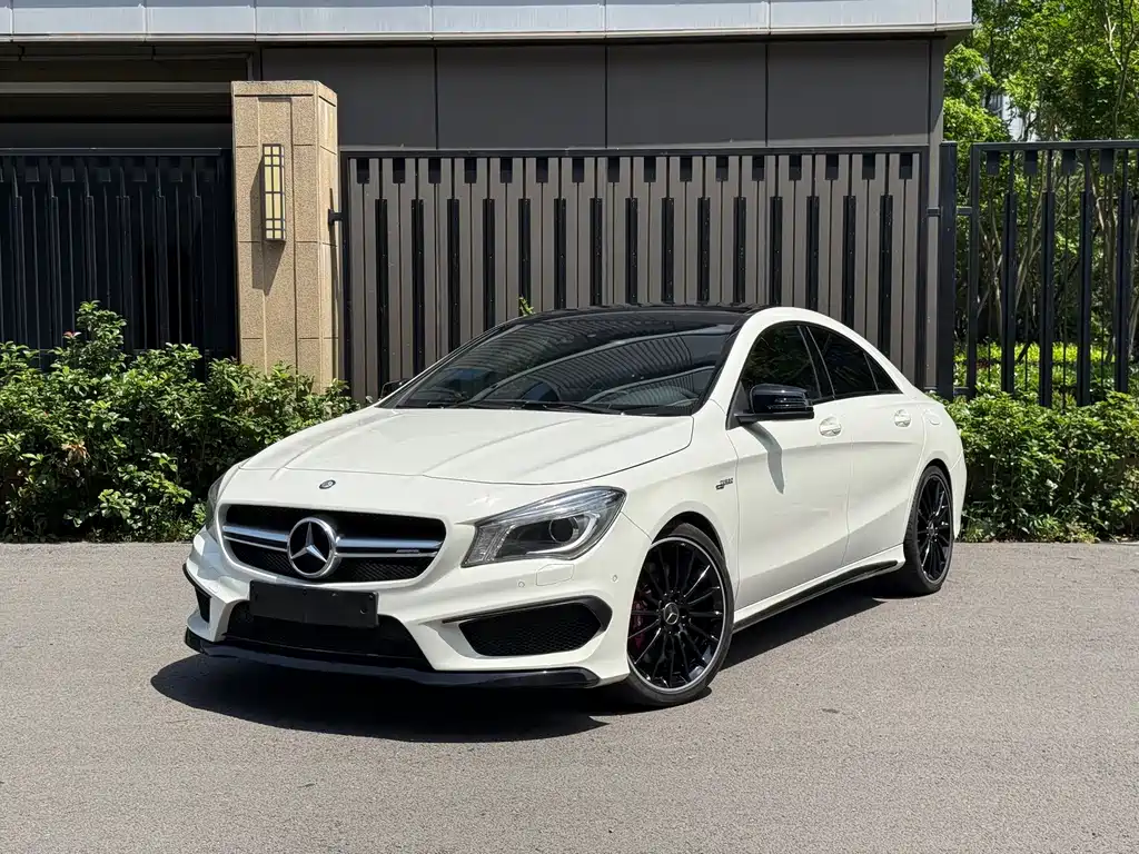 Mercedes-Benz CLA AMG 2015 — фото 2