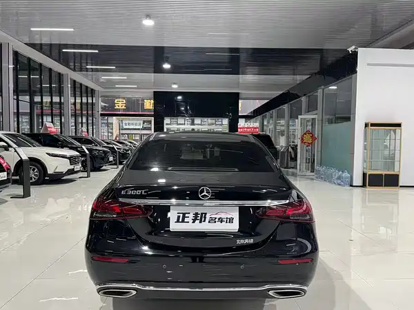 Mercedes-Benz E-Class 2023
