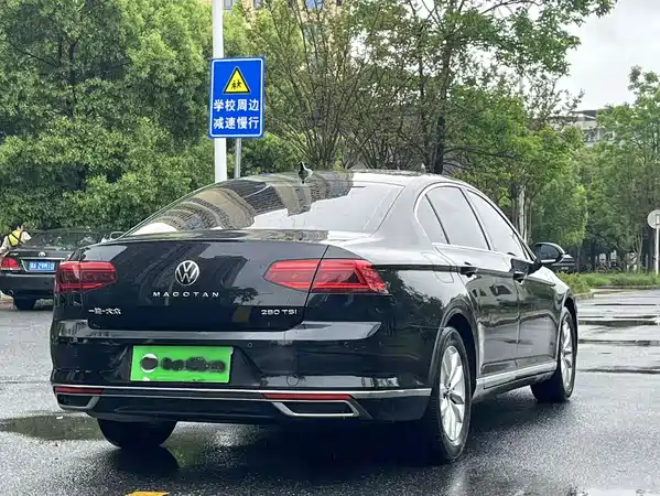 Volkswagen Magotan 2023