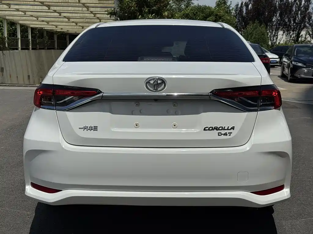 Toyota Corolla 2021 — фото 24