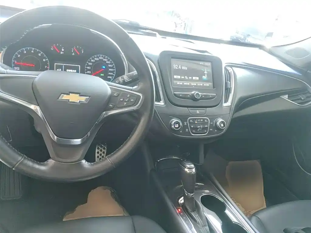 Chevrolet Malibu XL 2016 — фото 10