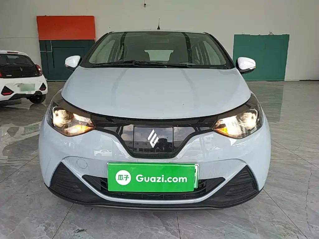 JMEV EV2 2025