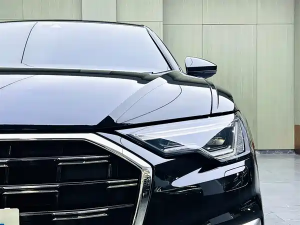 Audi A6L 2025