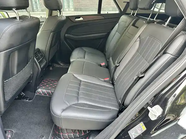 Mercedes-Benz GLE 2016