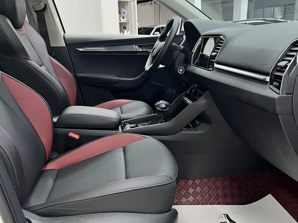 Skoda Karoq 2022 — фото 22