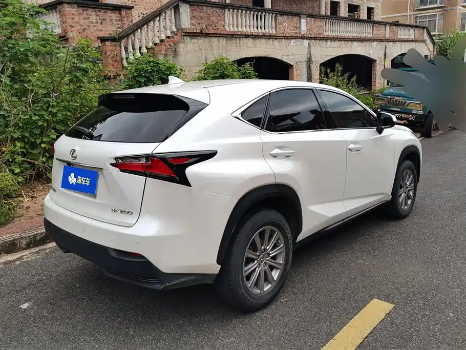 Lexus NX 2016 — фото 3