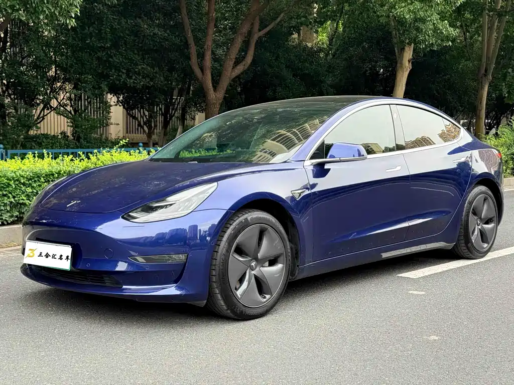 Tesla Model 3 2019 — фото 1