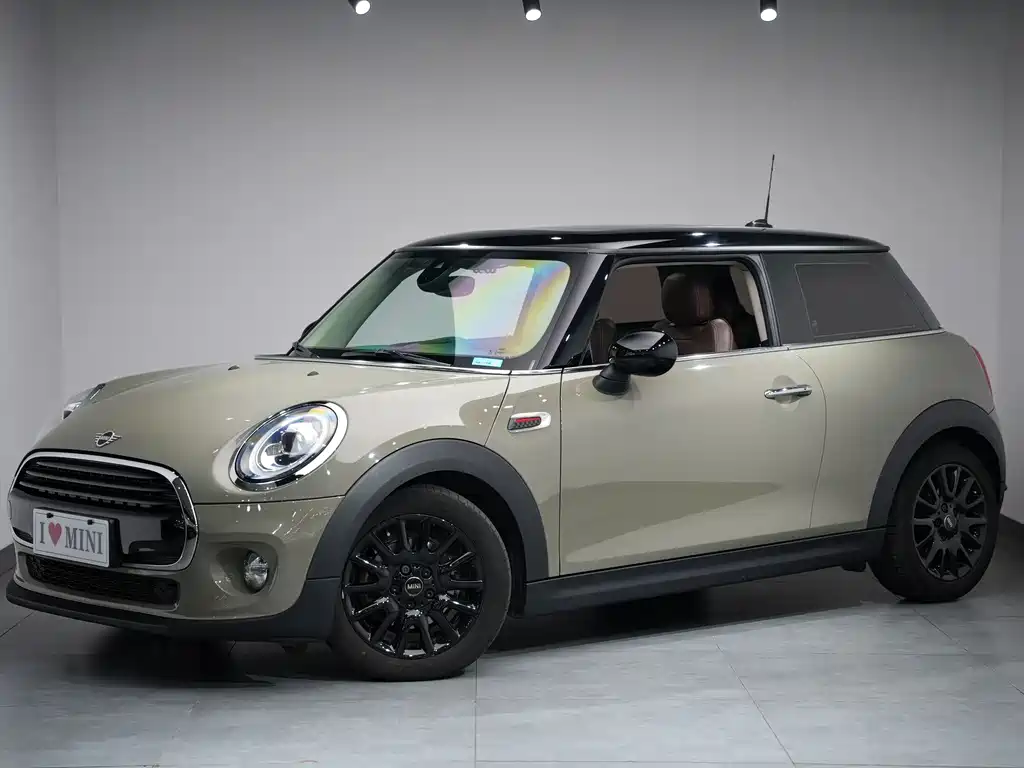 MINI Mini 2018