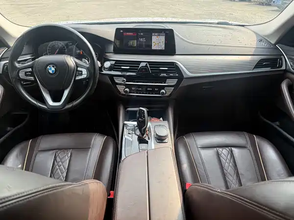 BMW 5 Series 2019