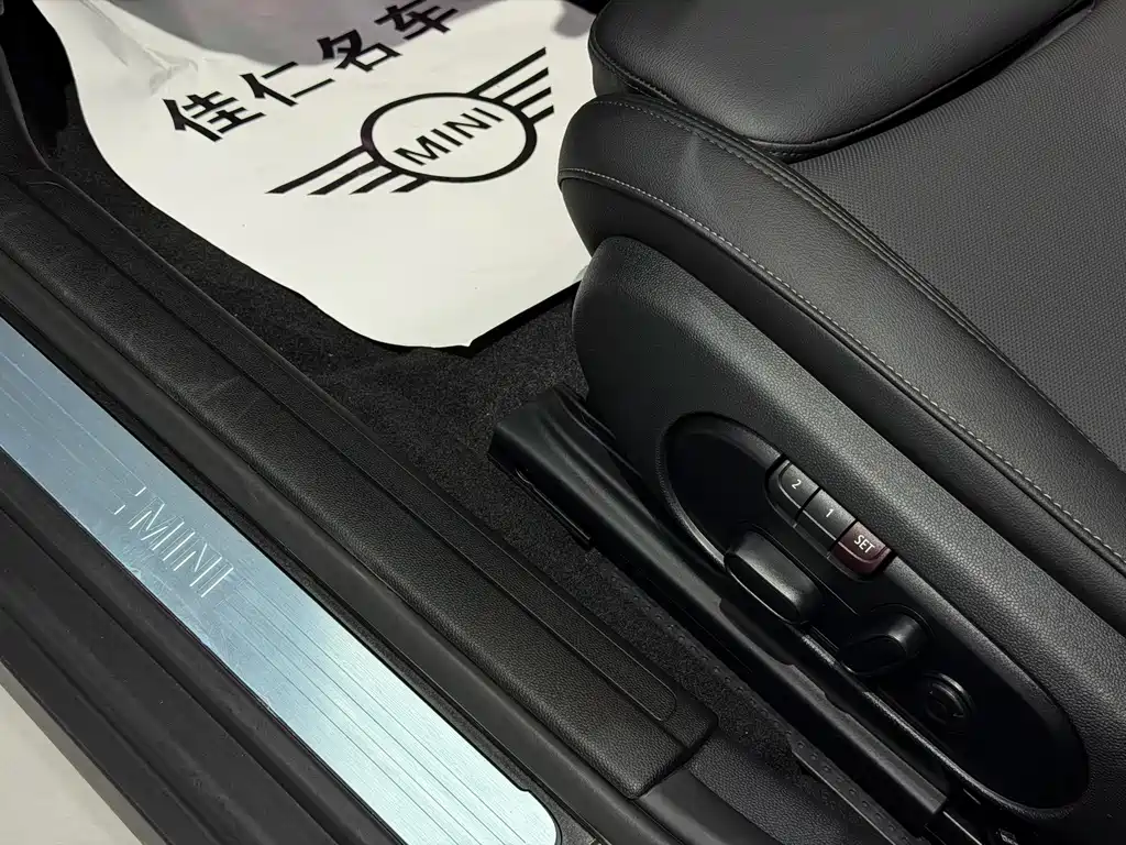 MINI Clubman 2020 — фото 14