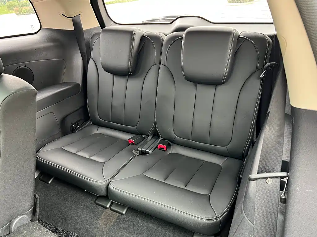 BYD Song MAX 2018 — фото 12