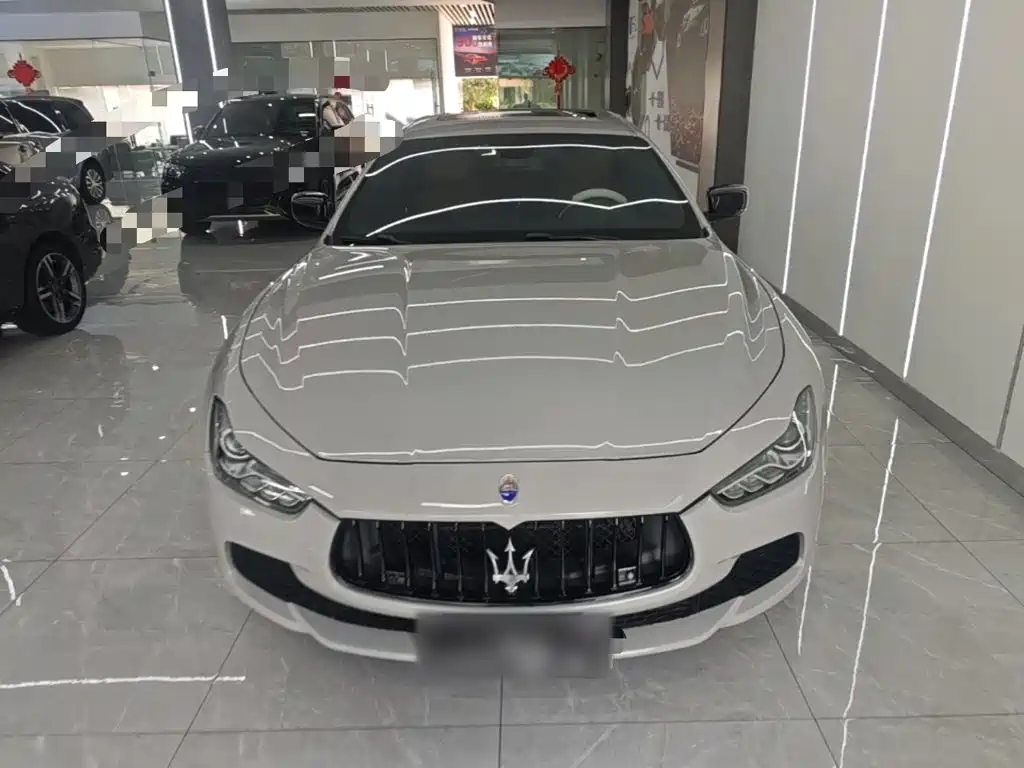 Maserati Ghibli 2016 — фото 3