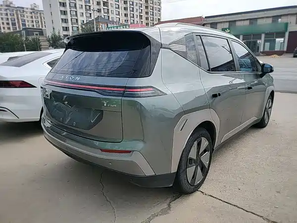 Aion Y 2024