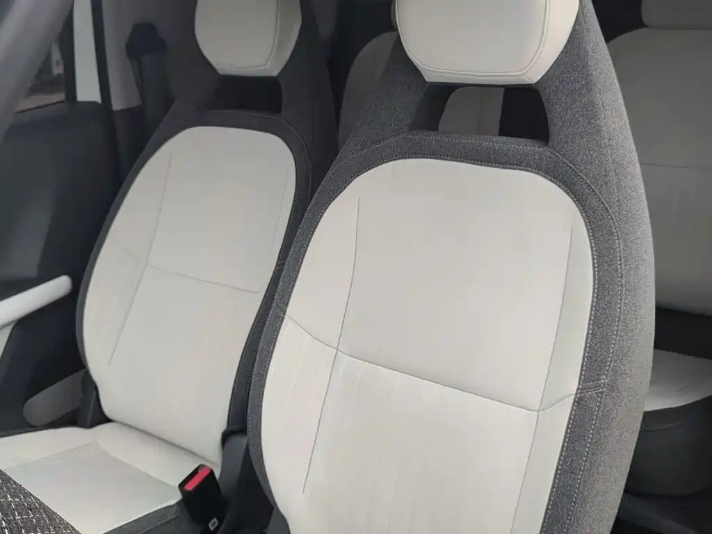 Geely Galaxy Panda 2025 — фото 11