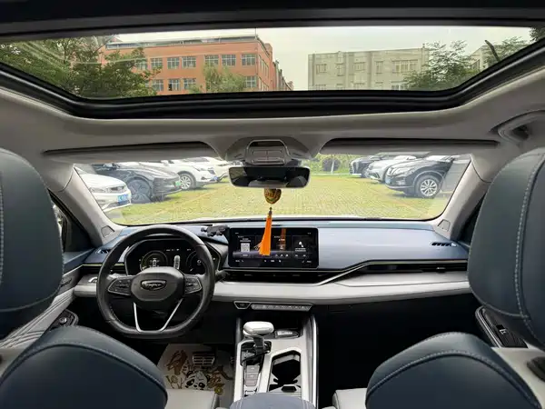 Geely Xingrui 2021
