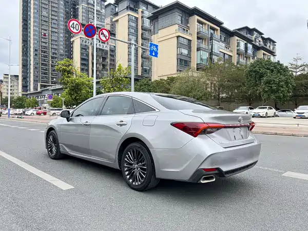 Toyota Avalon 2019