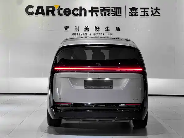Li Auto MEGA 2025