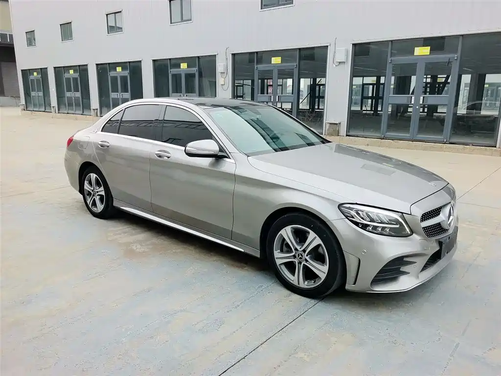 Mercedes-Benz C-Class 2019 — фото 24