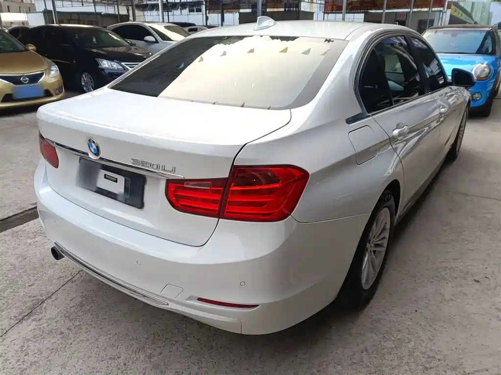 BMW 3 Series 2015 — фото 7