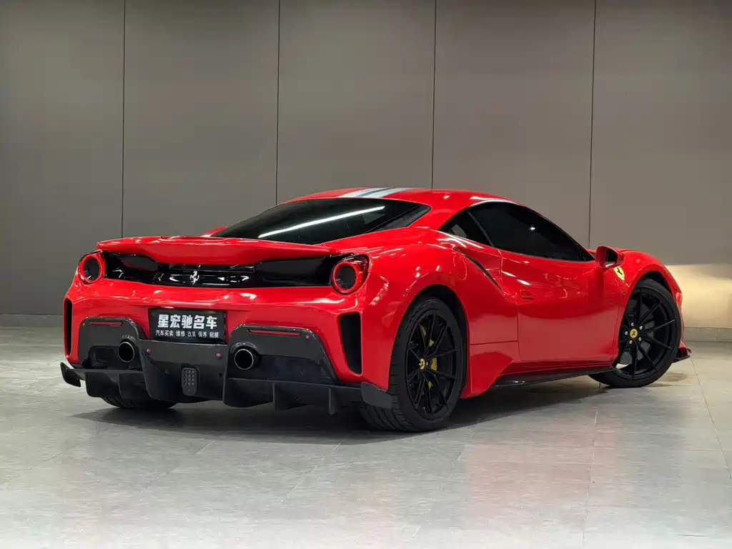 Ferrari 488 2017 — фото 5