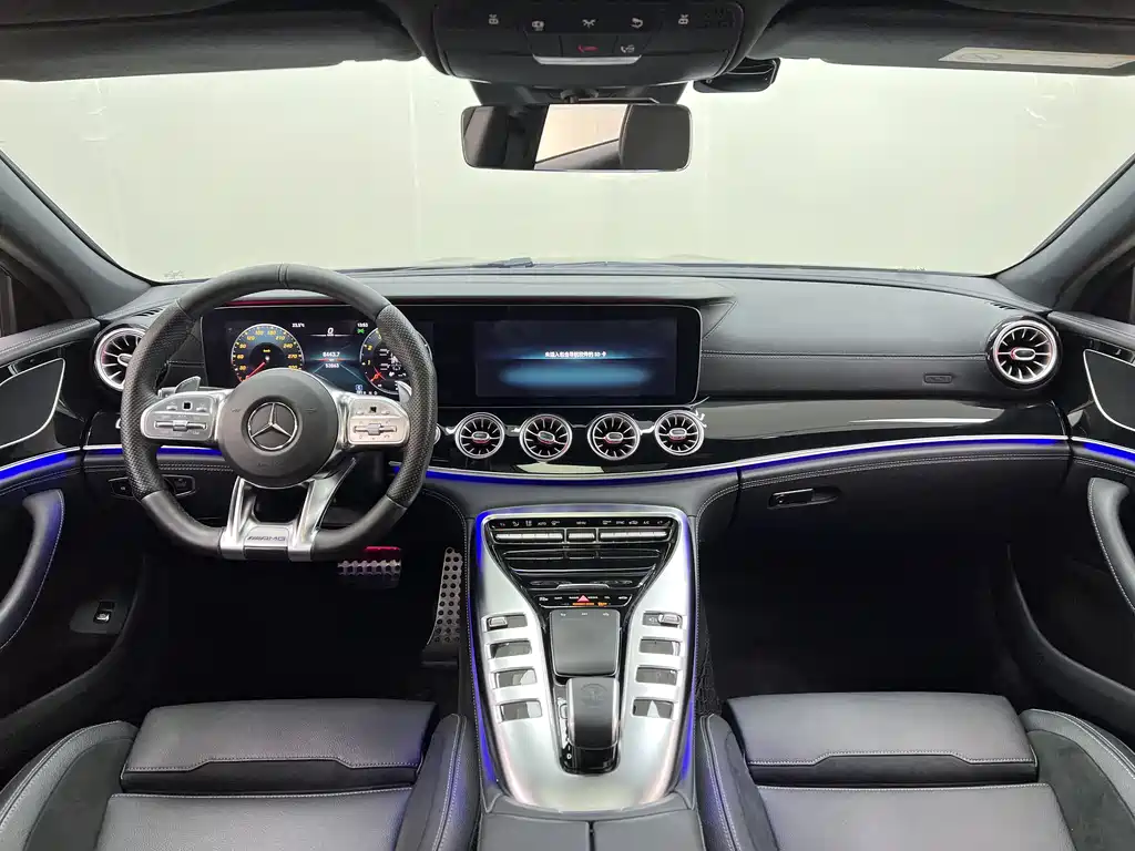 Mercedes-Benz AMG GT 2020 — фото 12