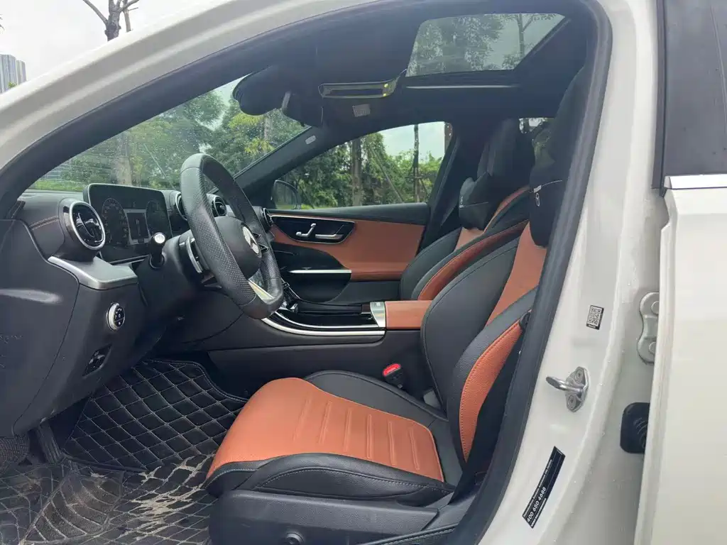 Mercedes-Benz C-Class 2023