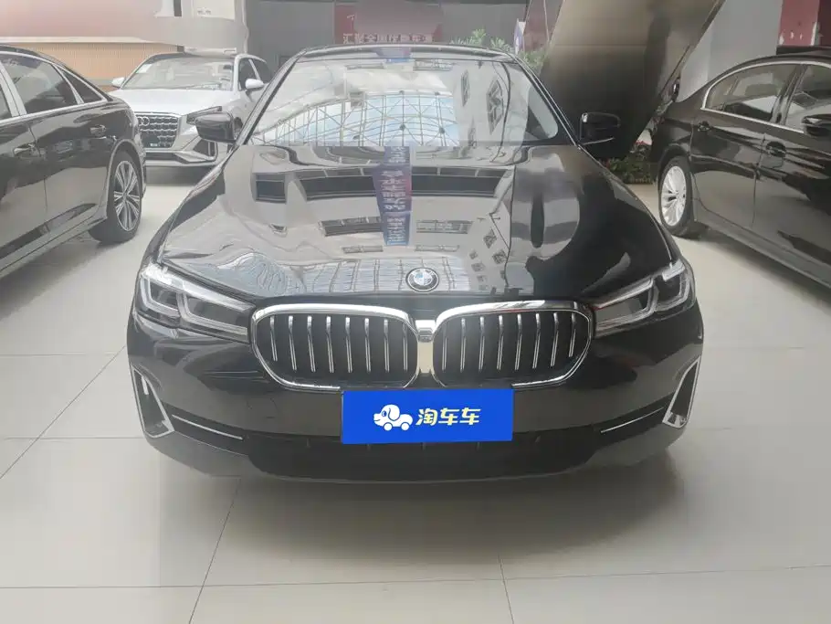 BMW 5 Series 2024