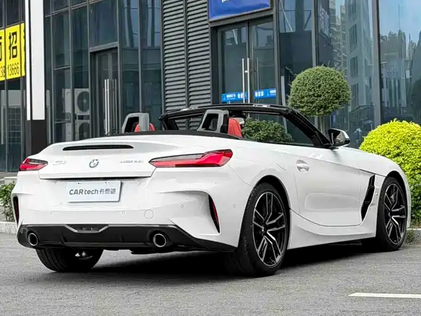 BMW Z4 2025