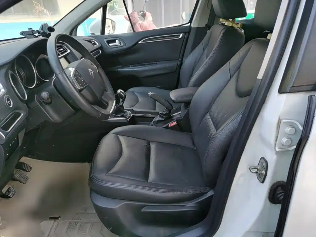 Citroen C4L 2015 — фото 11