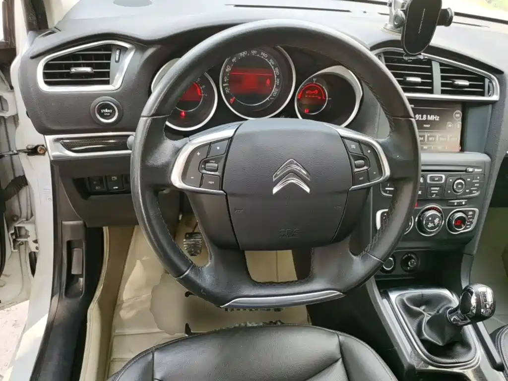 Citroen C4L 2015