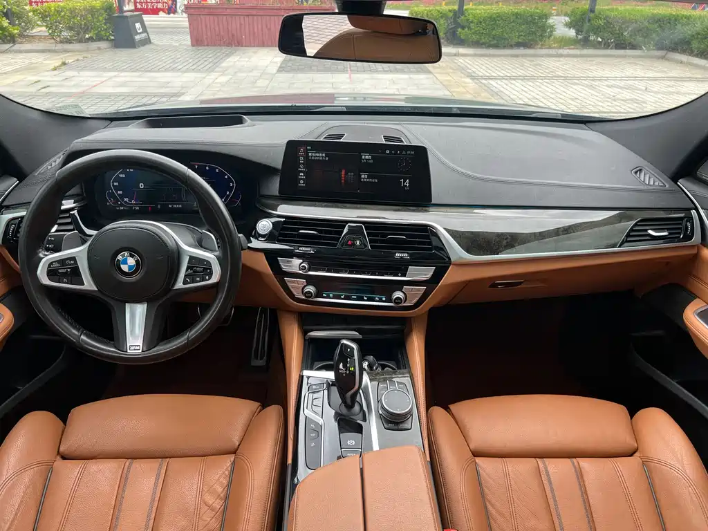 BMW 6 Series GT 2020 — фото 7