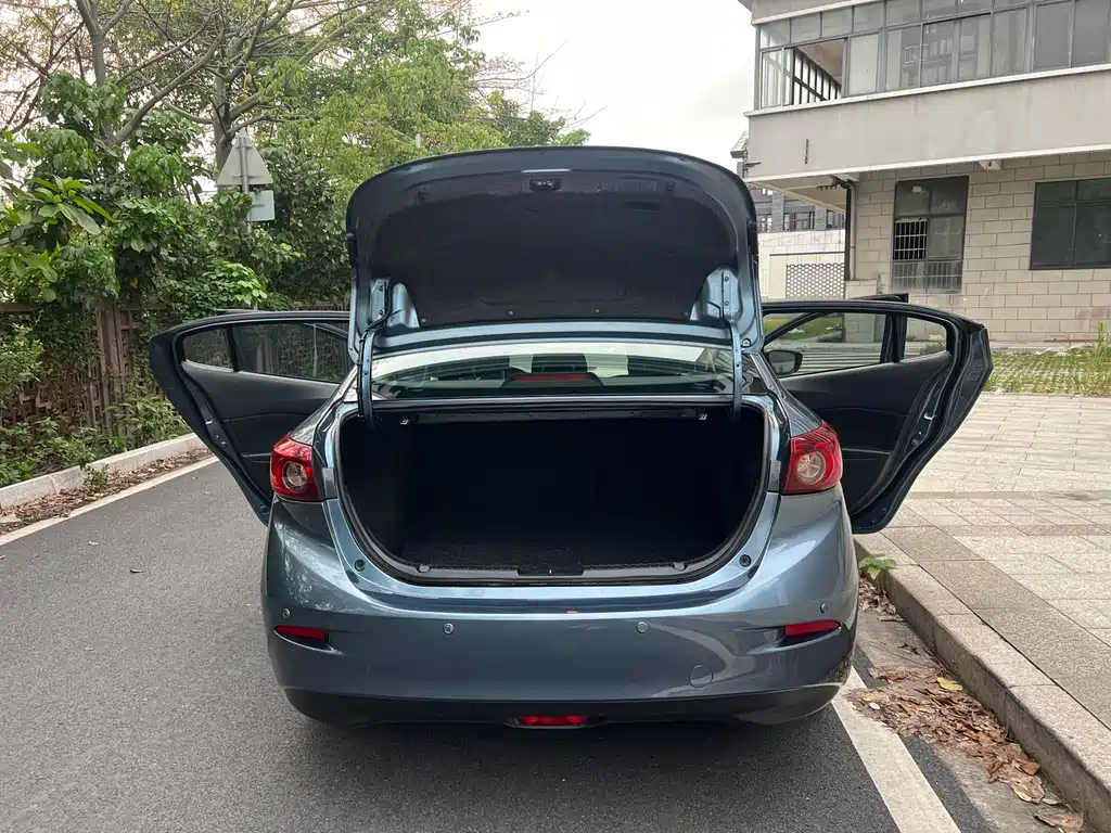 Mazda 3 Angkesela 2016 — фото 16